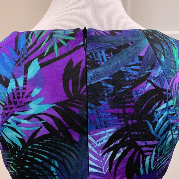 Connected Apparel Tropical Dress - Picture 12 of 15